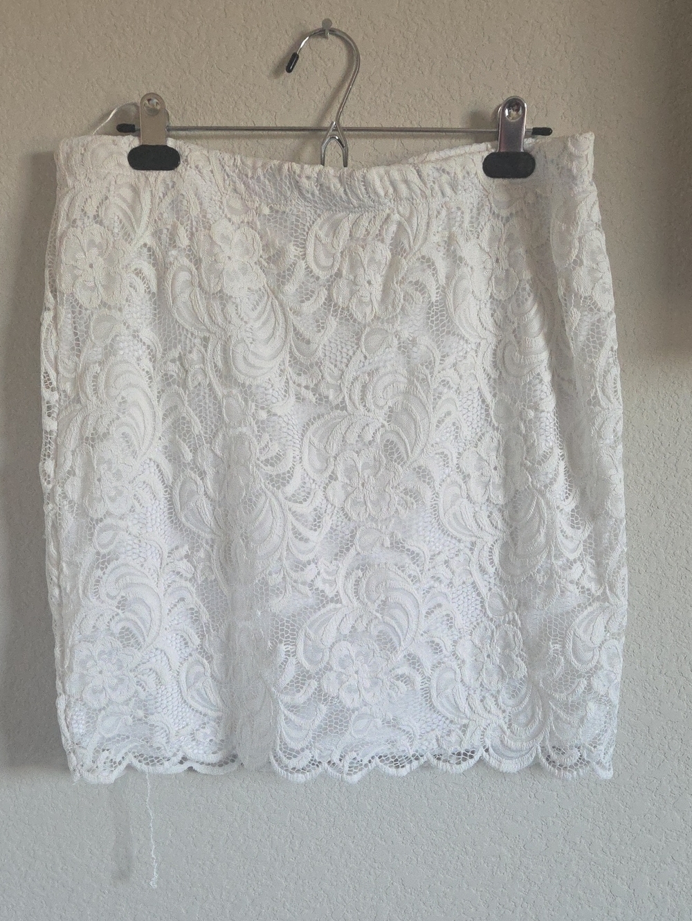 Women's White Lace Skirt